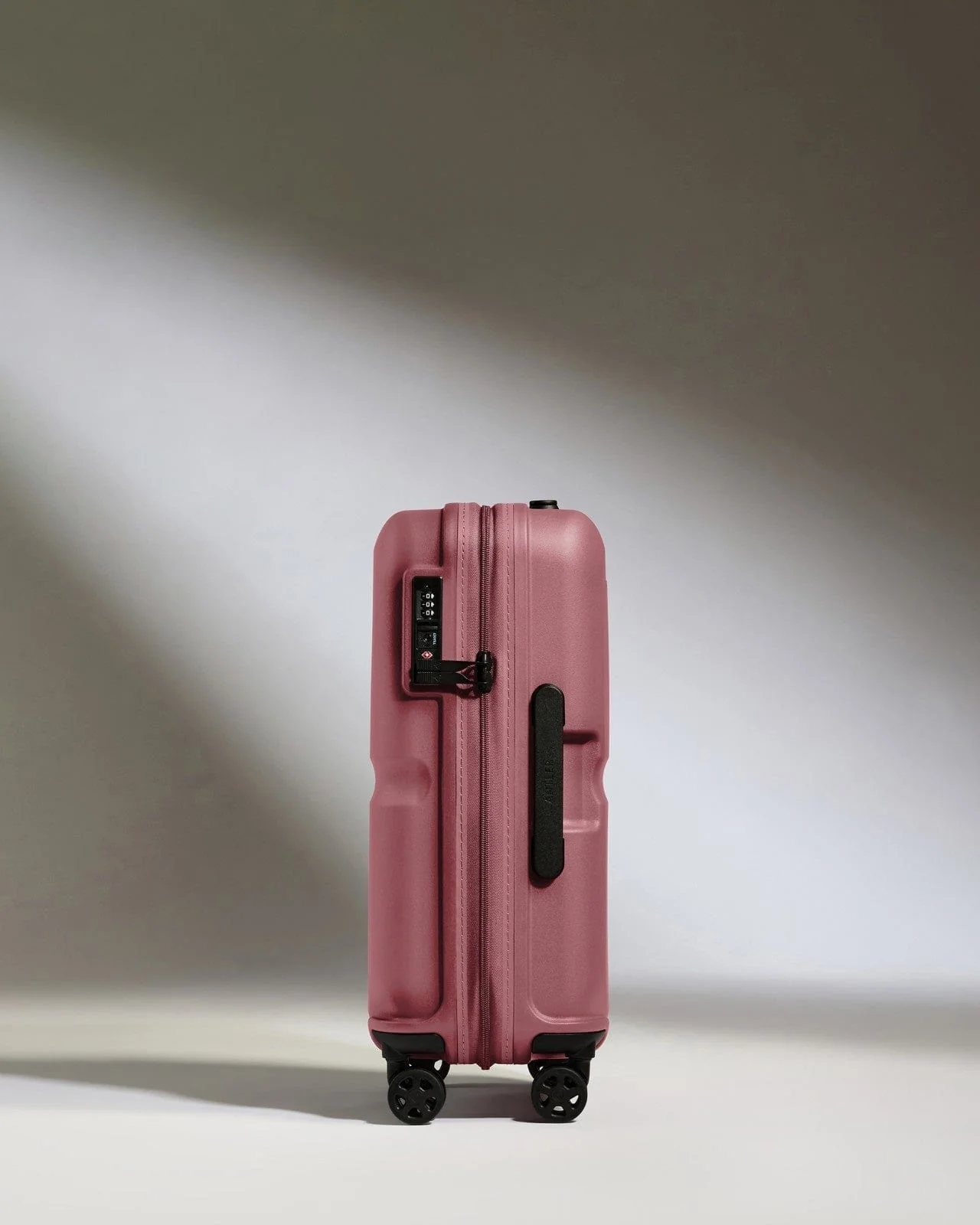 Cabin Suitcase in Clay Pink - Single Stripe - Image 4