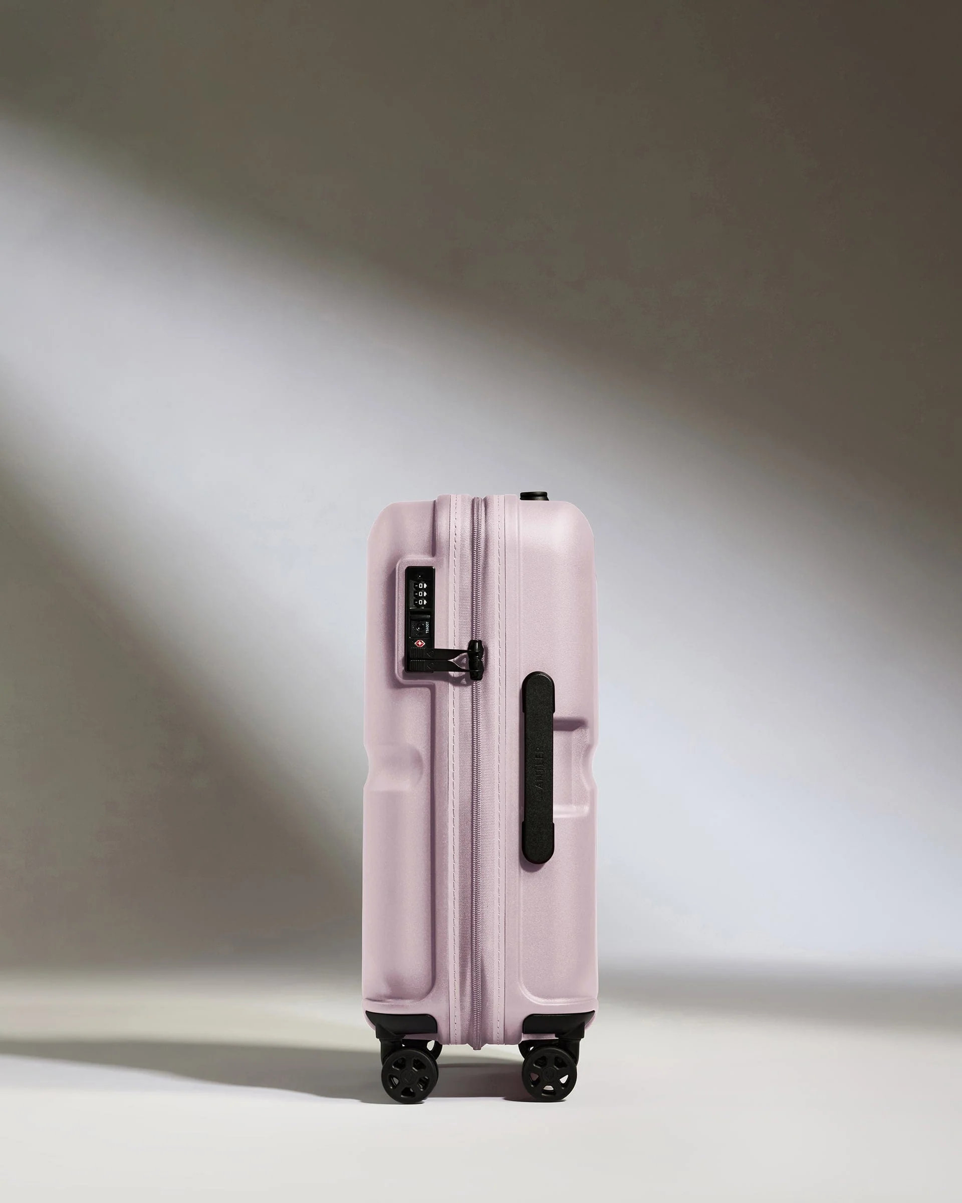 Cabin Suitcase in Dusk Pink - Single Stripe - Image 4
