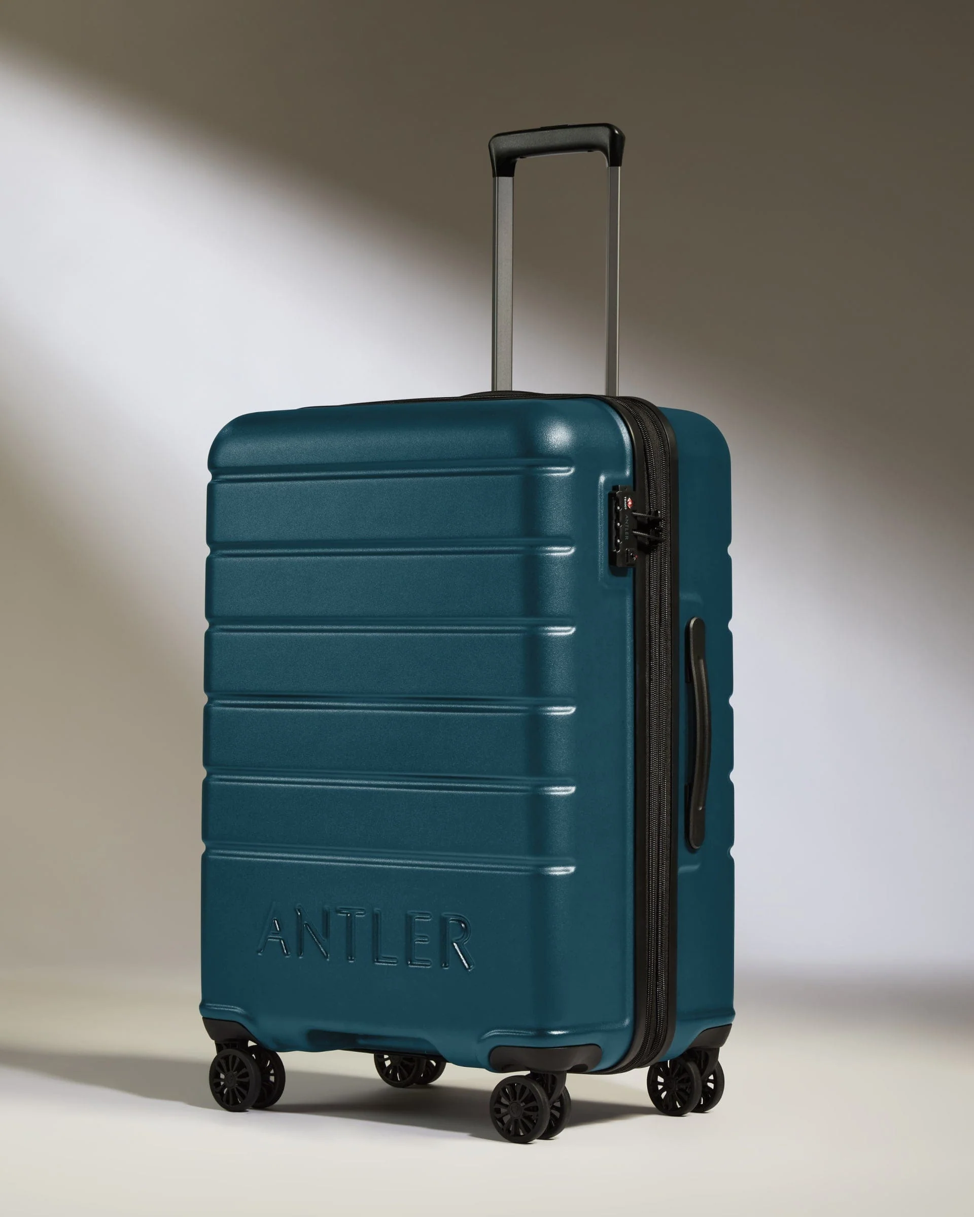 Suitcase Set in Soft Blue - Logo - Image 4